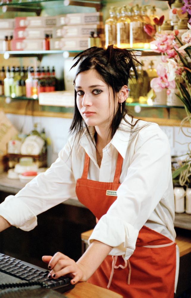 MEAN GIRLS, Lizzy Caplan, 2004, (c) Paramount