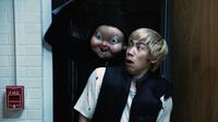 HAPPY DEATH DAY 2U, PHI VU AS RYAN PHAN (RIGHT) UNDER ATTACK BY BABYFACE, 2019. © UNIVERSAL