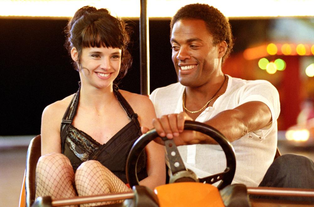 LULU AND JIMI, (aka LULU & JIMI, aka LULU UND JIMI), from left: Jennifer Decker, Ray Fearon, 2009. ©Beta Film