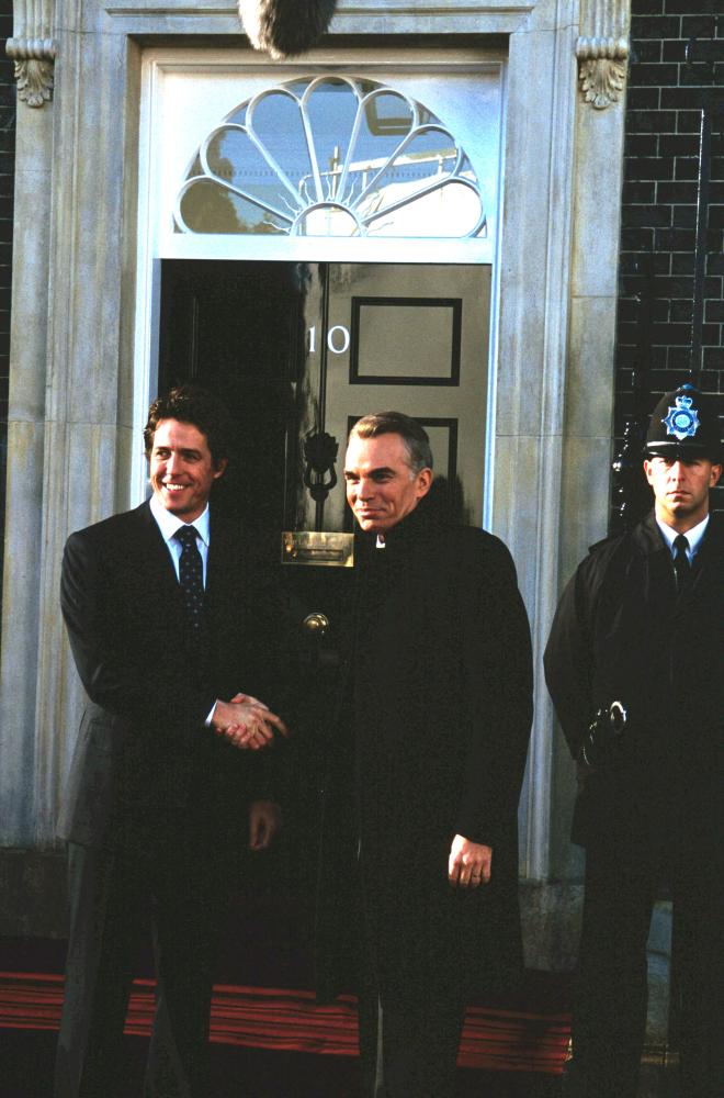 LOVE ACTUALLY, Hugh Grant, Billy Bob Thornton, 2003, (c) Universal