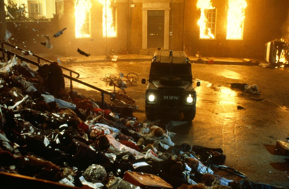 LIFEFORCE, 1985, (c) TriStar