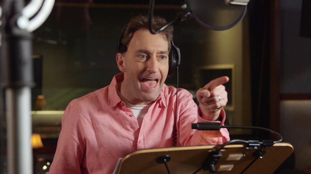 THE SPONGEBOB MOVIE: SPONGE OUT OF WATER, TOM KENNY (VOICE OF SPONGEBOB SQUAREPANTS), ON SET, 2015. © PARAMOUNT PICTURES