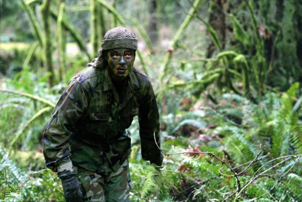 THE HUNTED, Benicio Del Toro, 2003, (c) Paramount