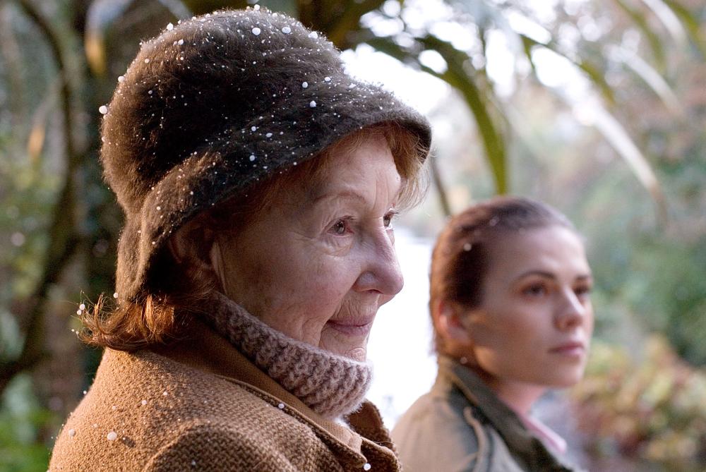 HOW ABOUT YOU, from left: Joan O'Hara, Hayley Atwell, 2007. ©Strand Releasing