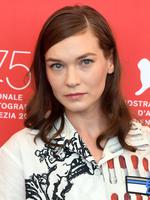 Hannah Gross attends a photo call for The Mountain at the 75th Venice Film Festival on August 30, 2018.The Mountain, Venice, Italy - 30 Aug 2018, Mandatory Credit: Photo by Rune Hellestad/UPI/Shutterstock (12413870l).
