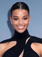 Ella BalinskaApple Original Films' 'F1: The Movie' World Film Premiere, New York, USA - 16 Jun 2025, Mandatory Credit: Photo by Steven/AFF-USA/Shutterstock (15360954q)