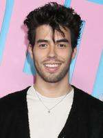 Braeden De La Garza at CBS' 'Elsbeth' Season 3 Premiere at AMC Lincoln Square Theater on October 8, 2025 in New York City.CBS' 'Elsbeth' Season 3 TV Premiere in Partnership with Know Your Lemons and Tribeca, New York, USA - 08 Oct 2025, Mandatory Credit: Photo by MediaPunch/Shutterstock (15525632j)