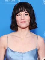 Valerie Pachner attends the 'Vier Minus Drei' (Four Minus Three) premiere during the 76th Berlinale International Film Festival Berlin at Zoo Palast on February 16, 2026 in Berlin, Germany. (Photo by Gerald Matzka/Getty Images) BERLIN, GERMANY - FEBRUARY 16: