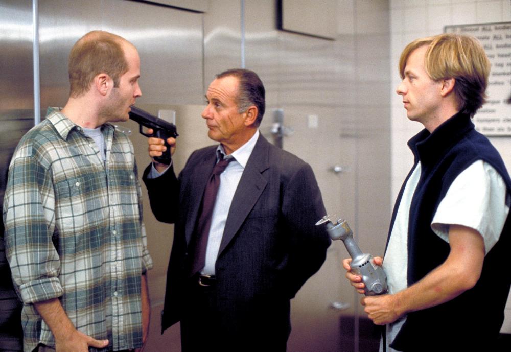 EIGHT HEADS IN A DUFFEL BAG, Tood Louiso, Joe Pesci, David Spade, 1997, (c) Orion