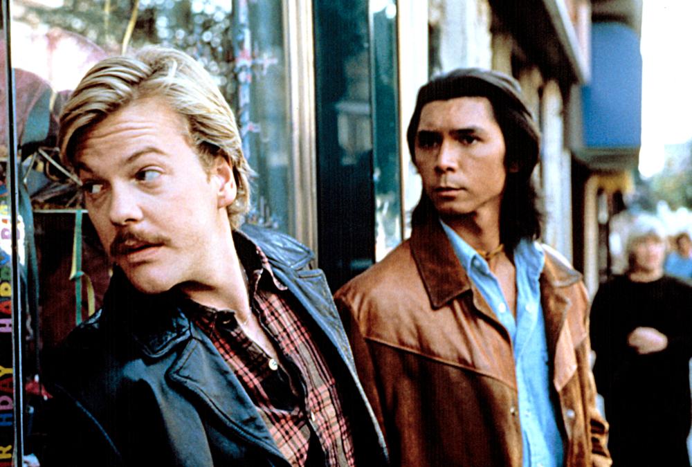 Films Et Séries Tv Avec Lou Diamond Phillips Cineplex.com | Renegades
