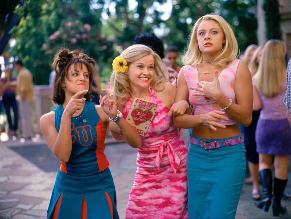 LEGALLY BLONDE, Alanna Ubach, Reese Witherspoon, Jessica Cauffiel, 2001