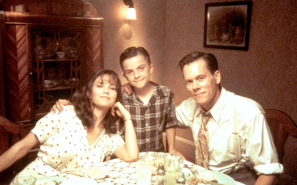 MY DOG SKIP, Diane Lane, Frankie Muniz, Kevin Bacon, 2000, (c)Warner Bros