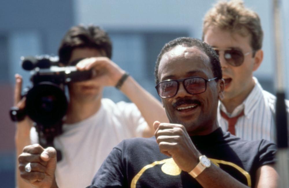 LISTEN UP: THE LIVES OF QUINCY JONES, Quincy Jones (center), 1990. (c)Warner Bros.