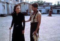 THE DEVIL'S BACKBONE, (aka EL ESPINAZO DEL DIABLO), Marisa Paredes, Eduardo Noriega, 2001, (c) Sony Pictures Classics
