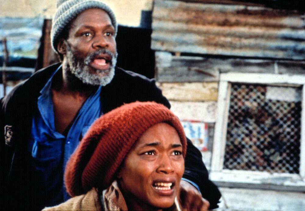 BOESMAN AND LENA, 2000, Danny Glover and Angela Bassett.