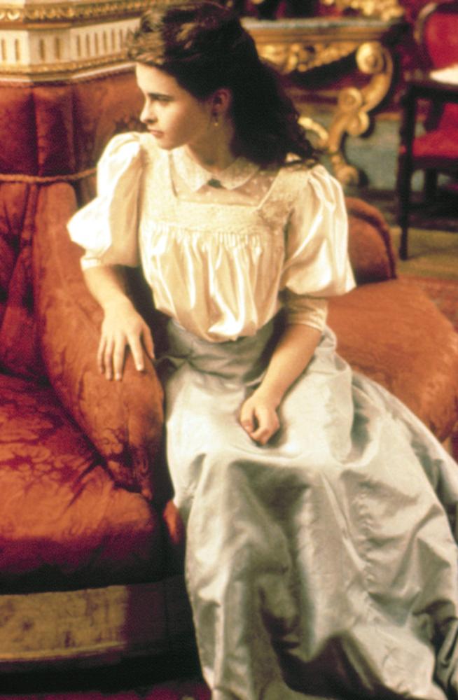 A ROOM WITH A VIEW, Helena Bonham Carter, 1985. (c) Cinecom International