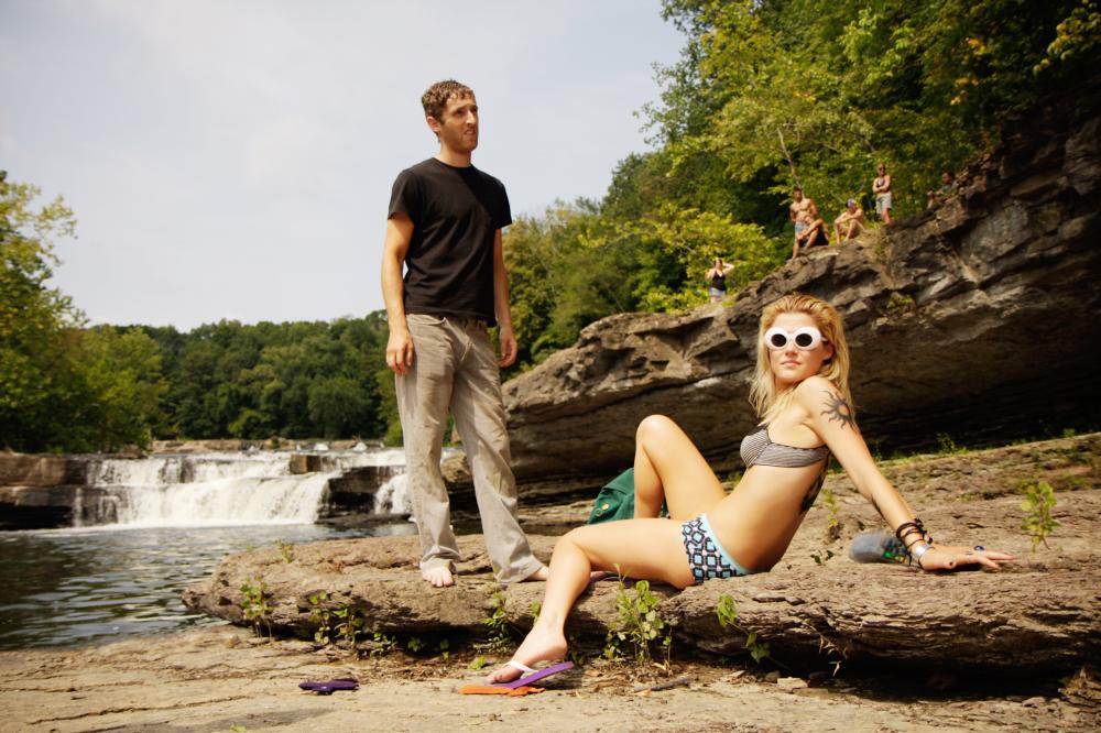 SPLINTERHEADS, from left: Thomas Middleditch, Rachael Taylor, 2009. ©Paladin