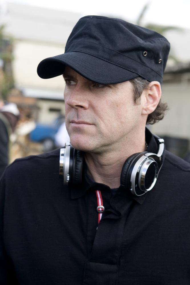 G.I. JOE: THE RISE OF COBRA, director Stephen Sommers, on set, 2009. Ph: Frank Masi/©Paramount