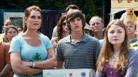 FURRY VENGEANCE, from left: Brooke Shields, Matt Prokop, Skyler Samuels, 2010. ph: Alan Markfield/©Summit Entertainment