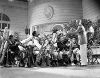 FLYING DOWN TO RIO, Gene Raymond (standing), 1933