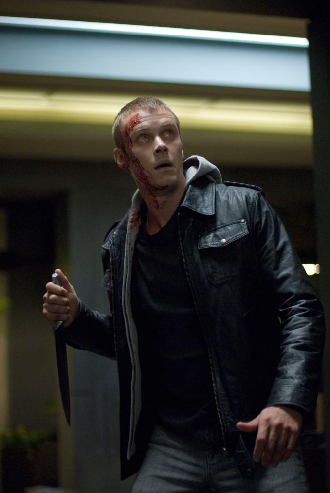 DAYBREAKERS, Michael Dorman, 2010. ©Lions Gate