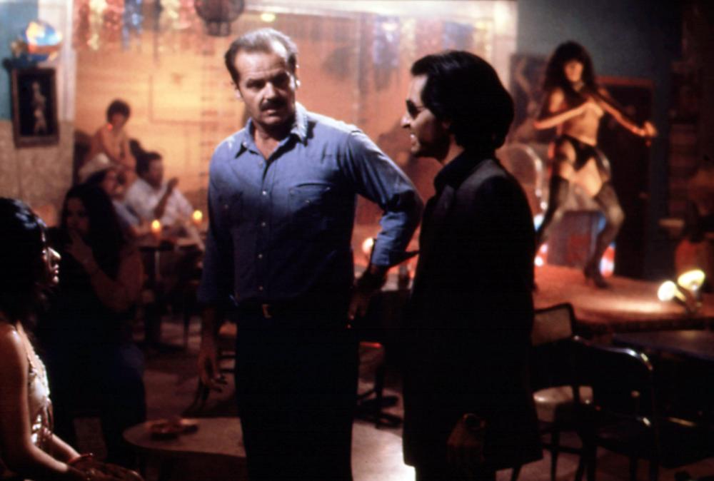 THE BORDER, standing from left: Jack Nicholson, Mike Gomez, 1982, © Universal