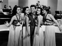 OUT OF THIS WORLD, Eddie Bracken, with the Glamourette Quartet (Nancy Porter, Olga San Juan, Audrey Young, Carol Deere), 1945