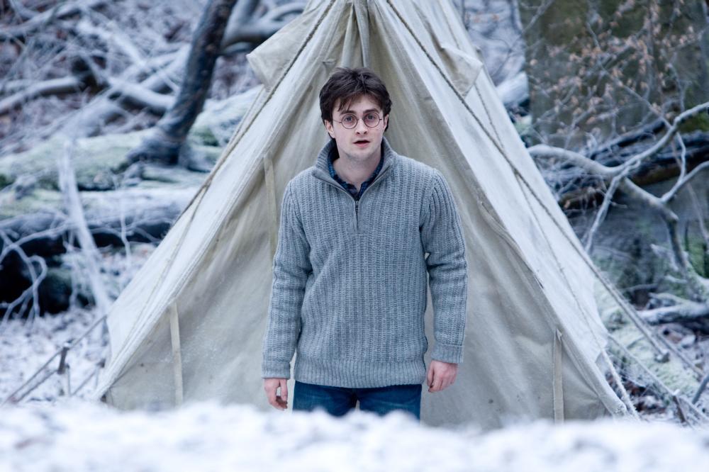 HARRY POTTER AND THE DEATHLY HALLOWS: PART 1, Daniel Radcliffe, 2010. ph: Jaap Buitendijk/©2010 Warner Bros. Ent. Harry Potter publishing rights ©J.K.R. Harry Potter characters, names and related indicia are trademarks of and ©Warner Bros. Ent. All rights