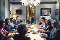 LOOSE CANNONS, (aka MINE VAGANTI), Alessandro Preziosi (back left), Ennio Fantastichini (center), Riccardo Scamarcio (sitting, third from right), 2010. ©01 Distribuzione