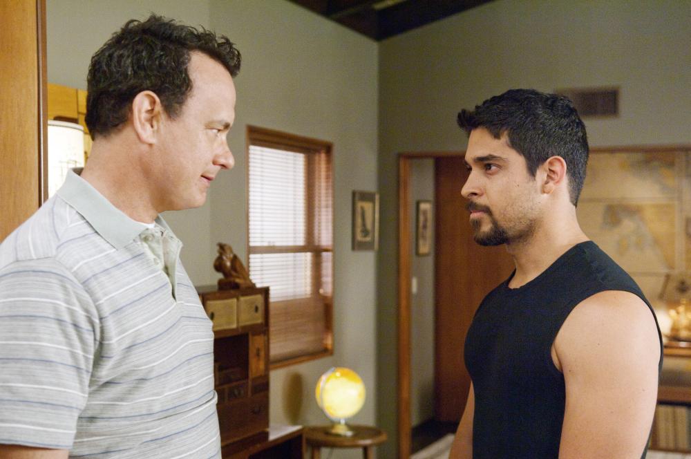 LARRY CROWNE, Tom Hanks, Wilmer Valderrama, 2011. ©Universal Pictures