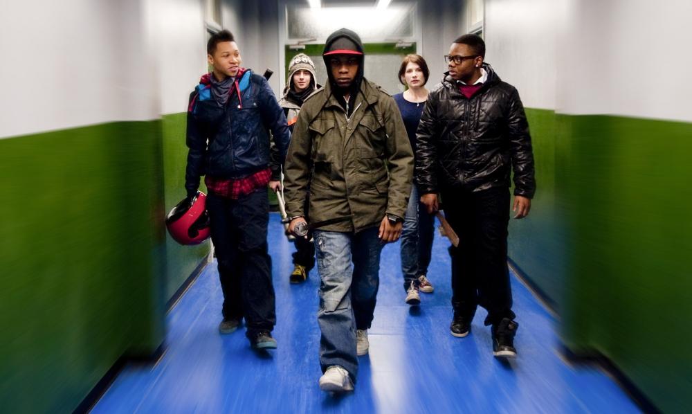 ATTACK THE BLOCK, from left: Franz Drameh, Alex Esmail, John Boyega, Jodie Whittaker, Leeon Jones, 2011. ph: Matt Nettheim/©Screen Gems