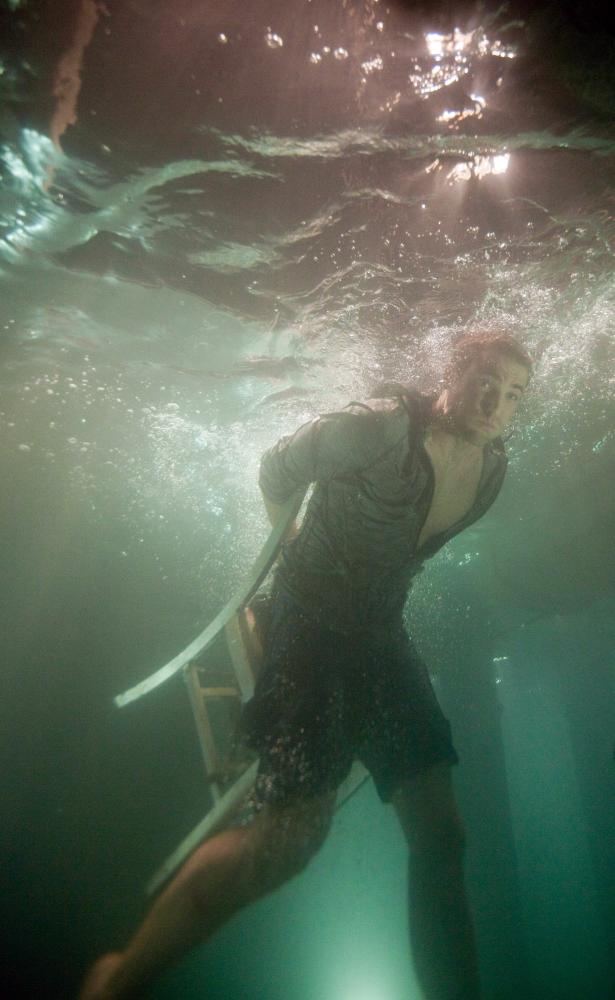 SHARK NIGHT 3D, Dustin Milligan, 2011. ph: Steve Dietl/©Relativity Media