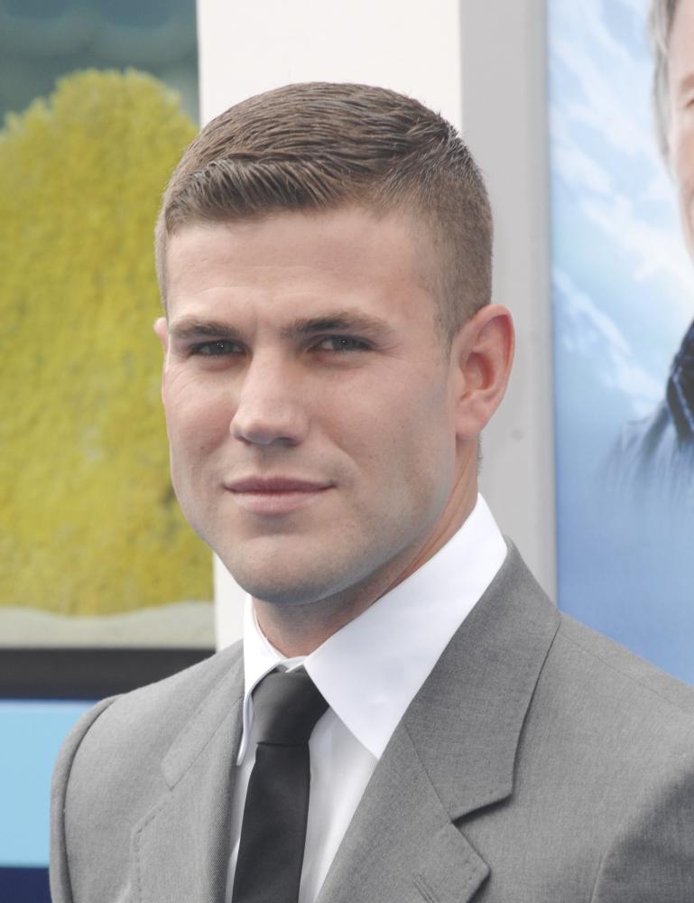 Austin Stowell - Actor