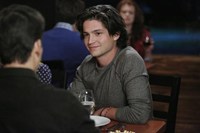 Suburgatory, Thomas McDonell, 09/28/2011, ©ABC