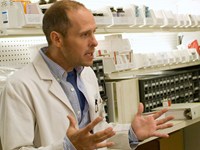 Nurse Jackie, Paul Schulze, 'Pilot', Season 1, Ep. #1, 06/08/2009, ©SHO