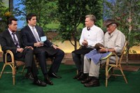 Good Morning America, Josh Elliott (L), Sam Champion (R), 11/03/1975, ©ABC