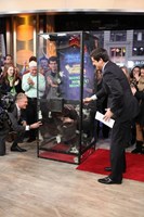 Good Morning America, Sam Champion (L), Josh Elliott (R), 11/03/1975, ©ABC