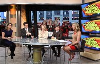 Good Morning America, Josh Elliott (L), George Stephanopoulos (C), Lara Spencer (R), 11/03/1975, ©ABC