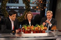 Good Morning America, Josh Elliott (L), Amy Robach (C), Sam Champion (R), 11/03/1975, ©ABC