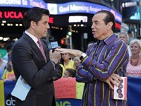 Good Morning America, Josh Elliott, 11/03/1975, ©ABC