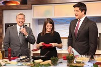 Good Morning America, Sam Champion (L), Josh Elliott (R), 11/03/1975, ©ABC