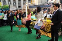 Good Morning America, George Stephanopoulos (L), Amy Robach (C), Josh Elliott (R), 11/03/1975, ©ABC