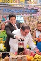 Good Morning America, Josh Elliott (L), Emeril Lagasse (R), 11/03/1975, ©ABC