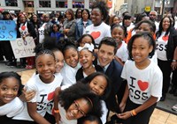 Good Morning America, Josh Elliott, 11/03/1975, ©ABC