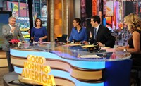 Good Morning America, from left: Sam Champion, Robin Roberts, Josh Elliott, Lara Spencer, 11/03/1975, ©ABC
