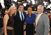 Good Morning America, from left: Lara Spencer, Josh Elliott, Robin Roberts, Sam Champion, 11/03/1975, ©ABC