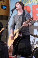 90210, Goo Goo Dolls, 'We All Fall Down', Season 5, Ep. #23, 05/13/2013, ©KSITE