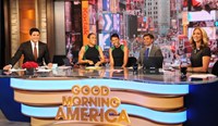 Good Morning America, from left: Josh Elliott, Robin Roberts, George Stephanopoulos, Lara Spencer, 11/03/1975, ©ABC