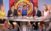 Good Morning America, from left: Josh Elliott, Robin Roberts, George Stephanopoulos, Lara Spencer, Sam Champion, 11/03/1975, ©ABC