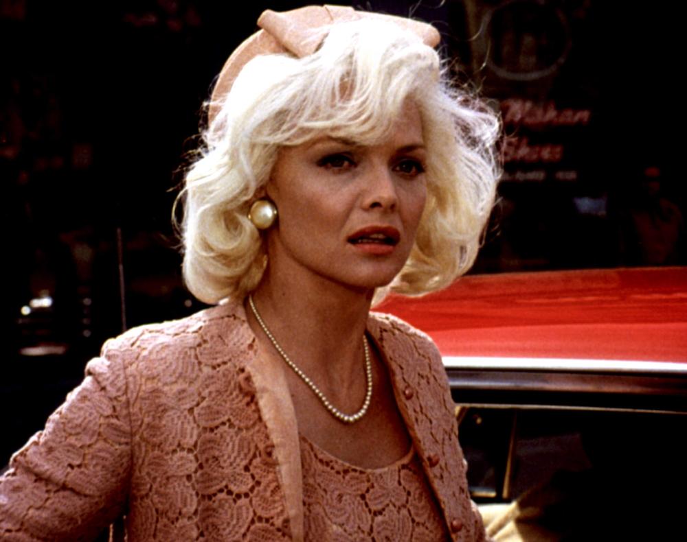 LOVE FIELD, Michelle Pfeiffer, 1992